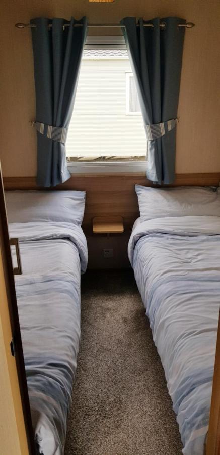 Living Easy Staycations At Tattershall Lakes ภายนอก รูปภาพ